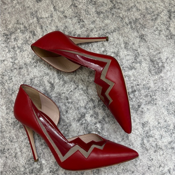 Aperlai Red Suede High Heel Shoes with Cutout Detail Size 40 - Picture 9 of 12